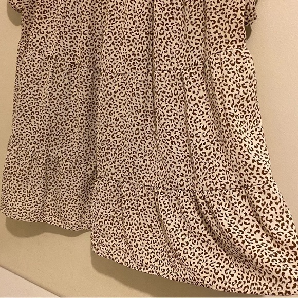 ODDY Animal Print Embroidered Neckline Ruffles Flowy Size M Tunic - Picture 6 of 13